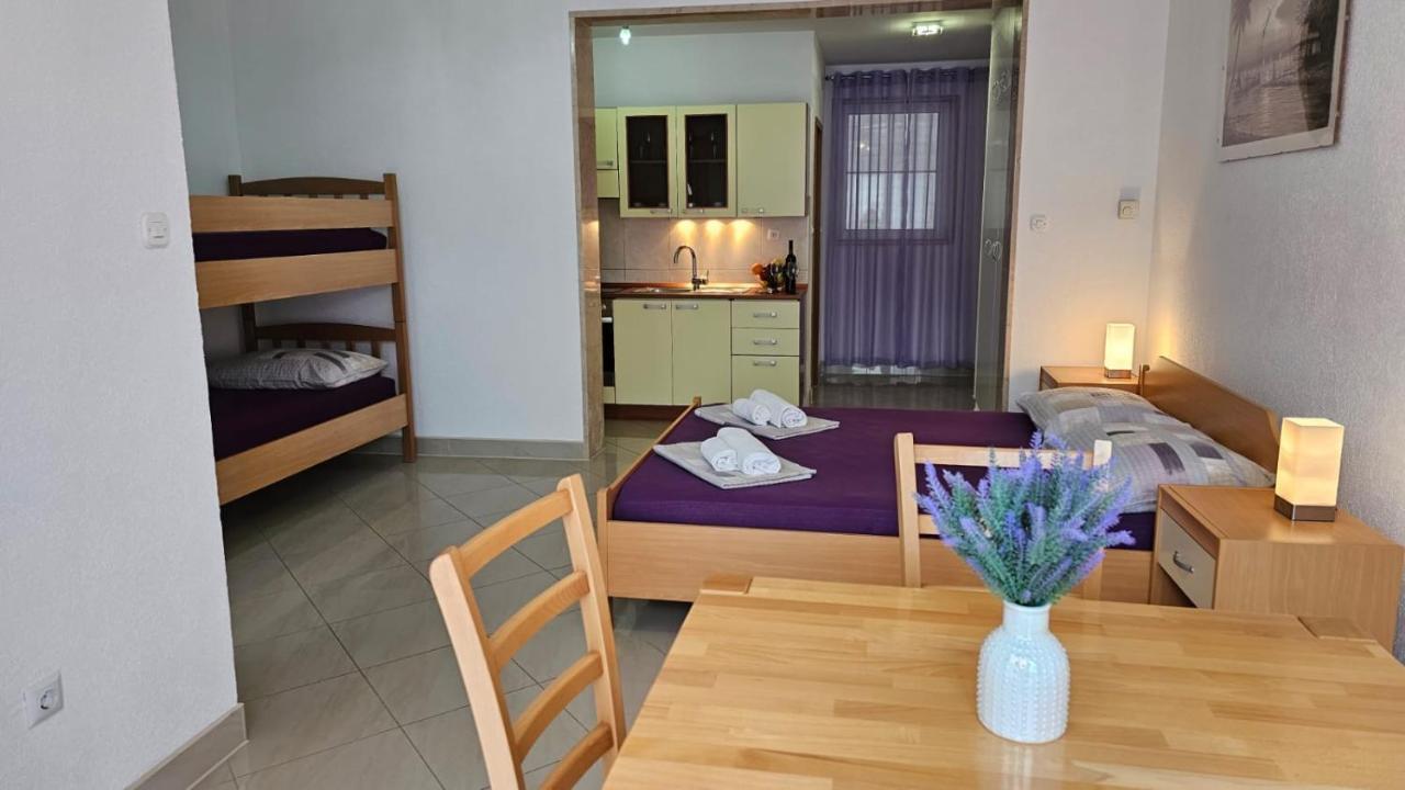 Apartmani Barnjak Trogir Exterior photo