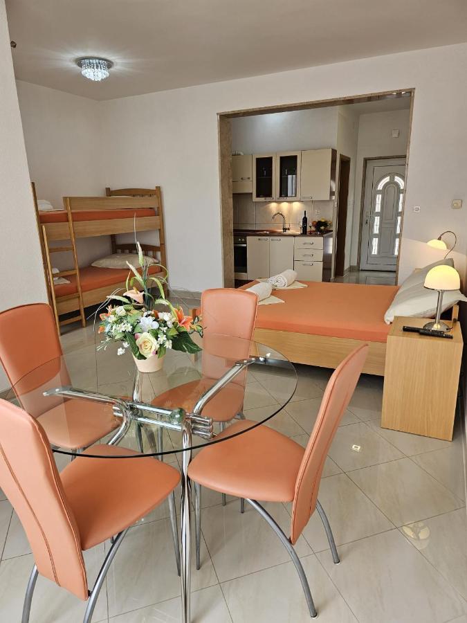 Apartmani Barnjak Trogir Exterior photo